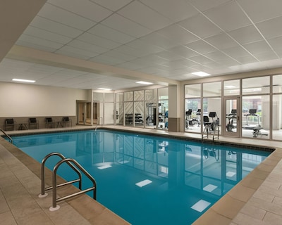 DoubleTree by Hilton New York LaGuardia Airport