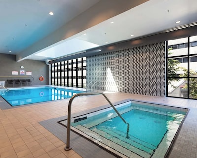 Sandman Hotel Vancouver Downtown