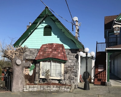 Little Inn on Willow