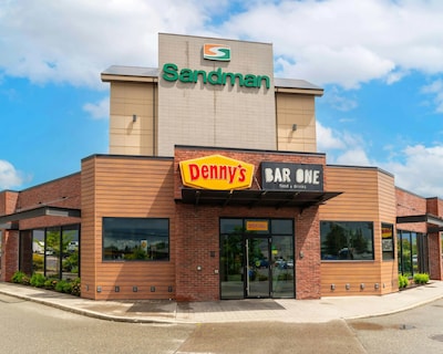 Sandman Hotel Abbotsford Airport