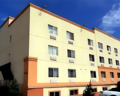 Sheridan Hotel
