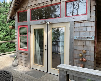 Charming Cabin On The Lake Romantic Getaway For Couples
