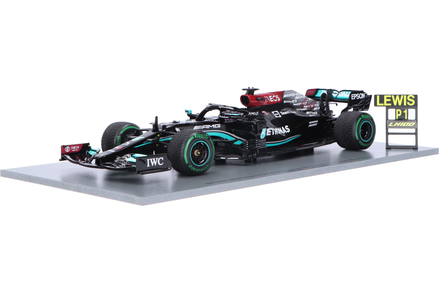 Mercedes-AMG F1 W12 E Performance – Modelauto schaal 1:18